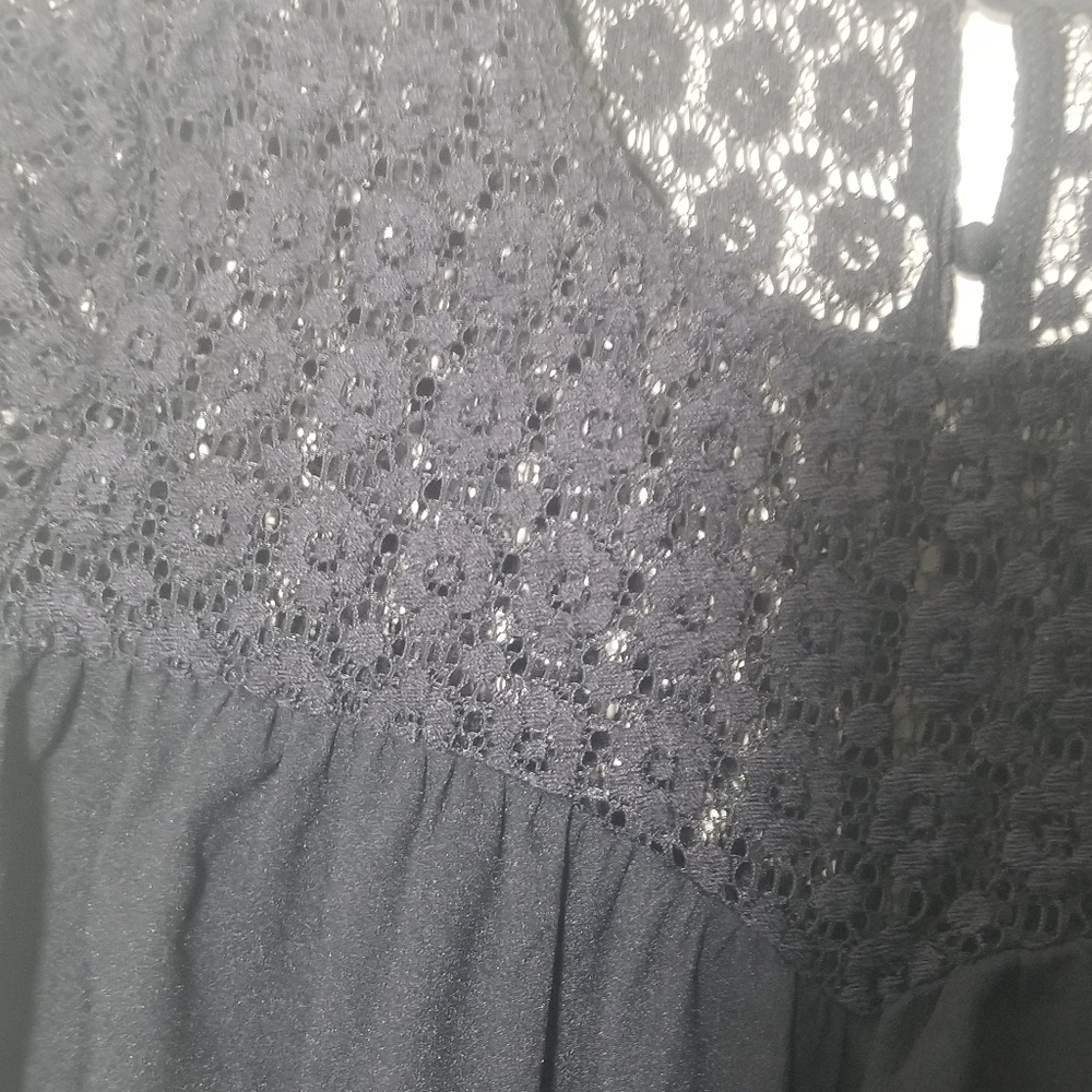 Tunic Top - Picture 2 of 3